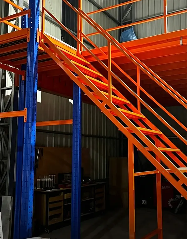 Shelving-Supported Mezzanine Installed in Uruguay