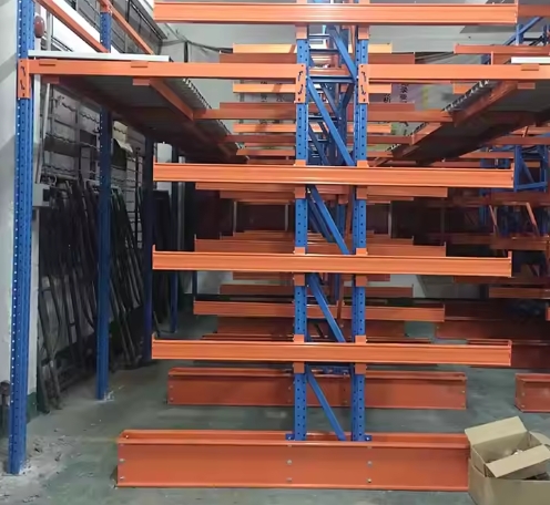 Warehouse Cantilever Arm Layout