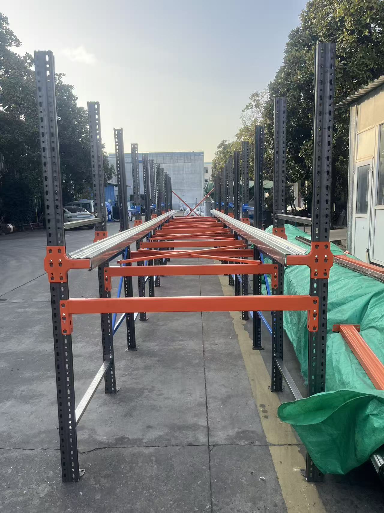 Custom Heavy Duty Drive-In Storage Rack, High Strength High Load Through Type Warehouse Pallet Racking