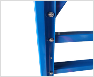Screw Fastening Style
