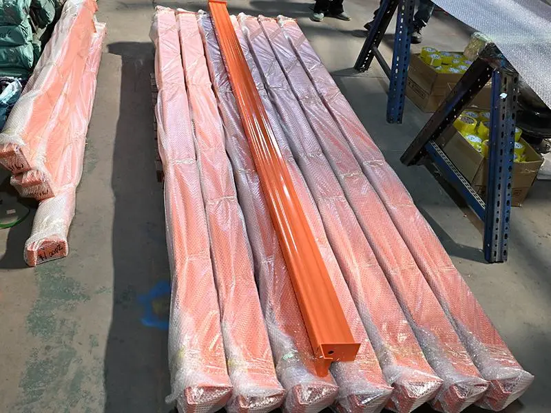 Final export container packing and inspection
