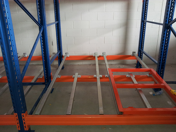 Push Back Racking Details 1