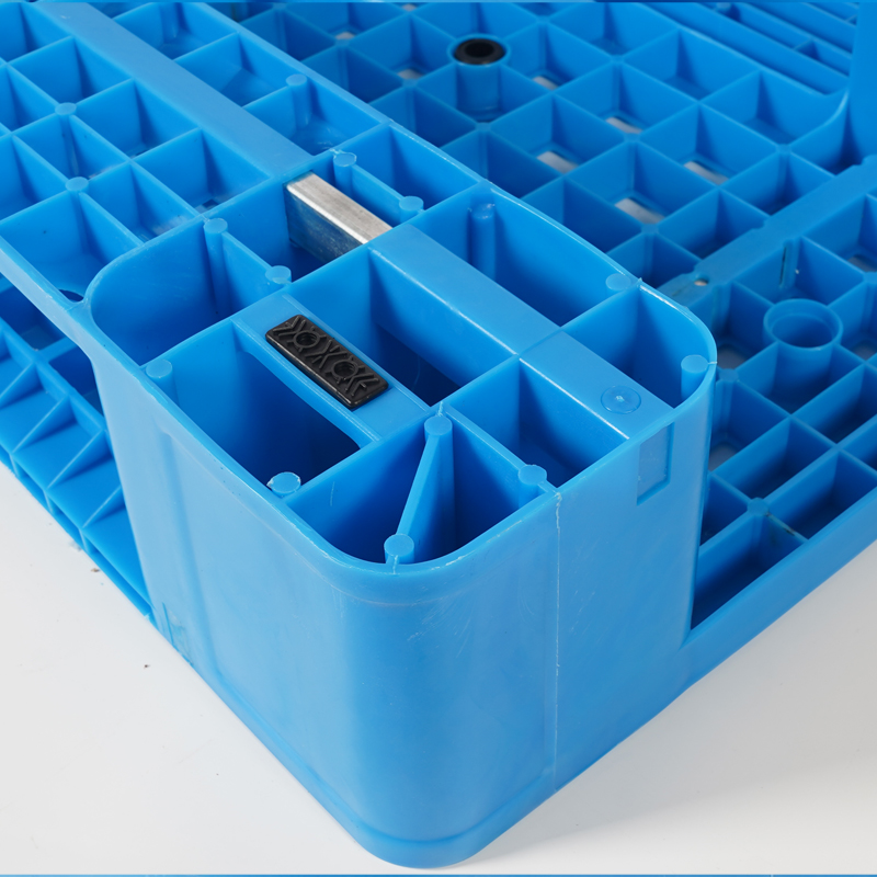 Heavy Load Euro Pallet 1200x1000 Single Faced Style With Solid Surface For Racking Ground Use Plastic Pallets