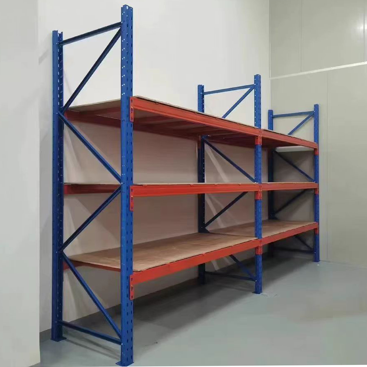 High-Density Steel Grow Racks - Adjustable Warehouse Shelving System with Solid Wood Shelves