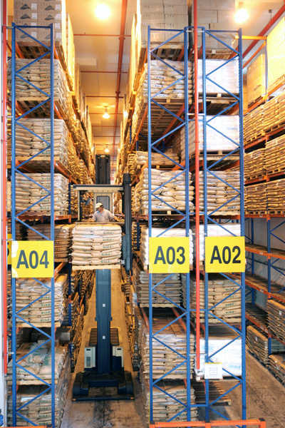 Drive-in Pallet Racking Structure