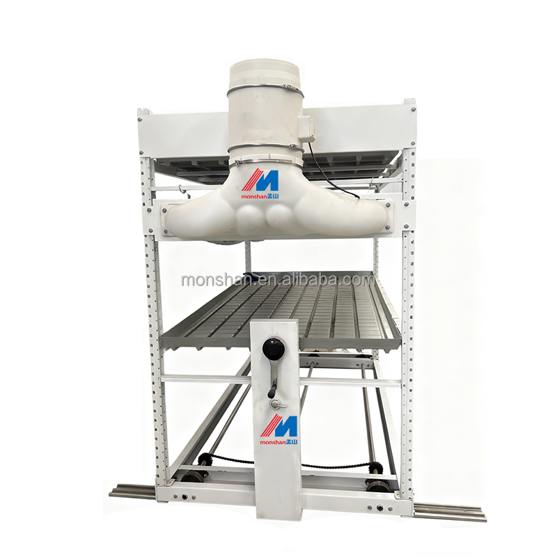 Vertical grow rack with ventilation system