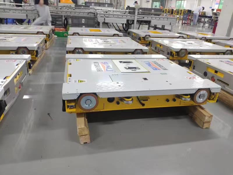 China Factory Remote Steel Multi-Layer Drive-Through Two-Way Shuttle Pallet Racking High-Density Warehouse Storage Automatic