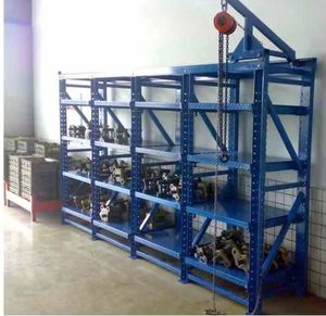 Pallet Pull-Out Units Move Pallets Back and Forth Like Drawers Up To 1000kg