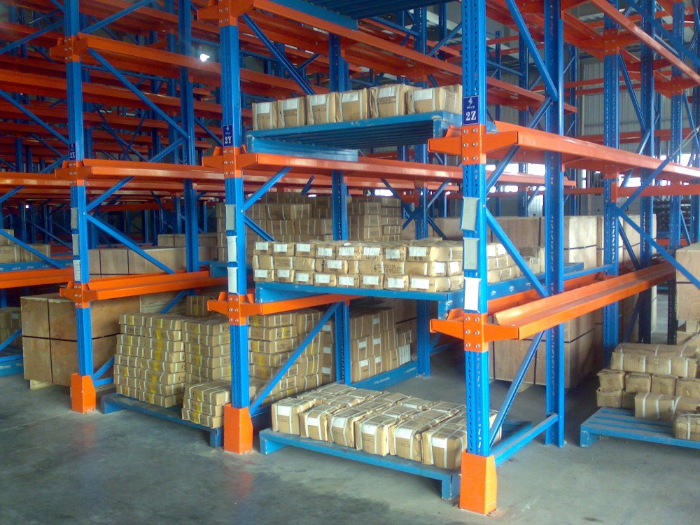Drive in Racking View 3