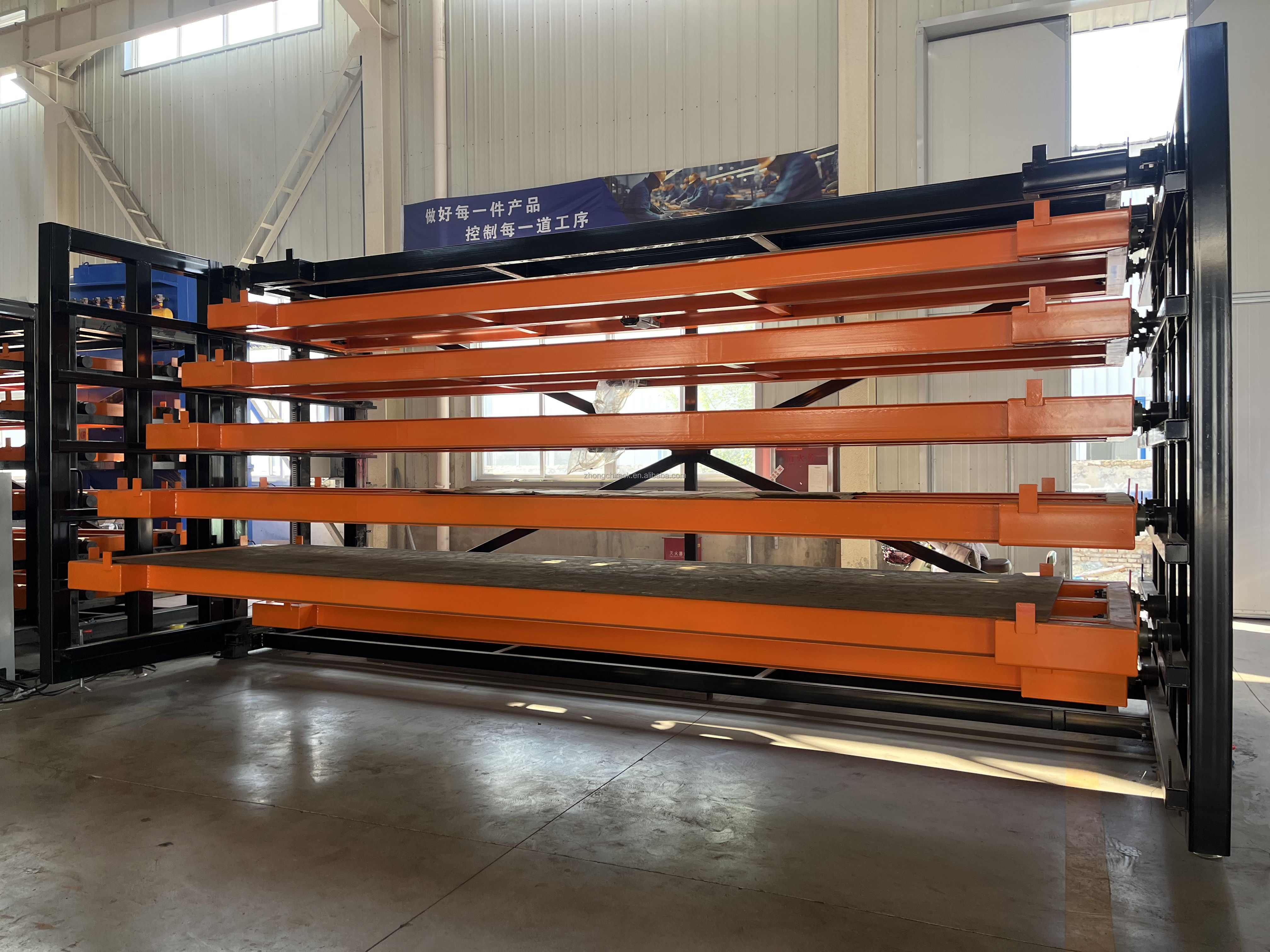 Anti-Deformation Steel Storage Rack Heavy Duty Industrial Rack for Warehouse Long-Term Use